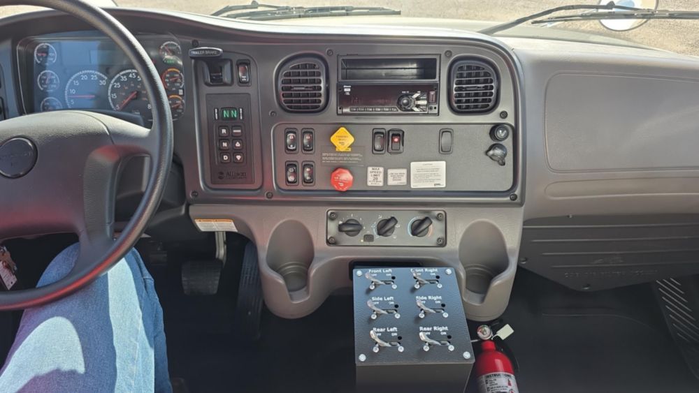 2019 Freightliner M2106 4x2 Load King 2500 Gallon Water Truck