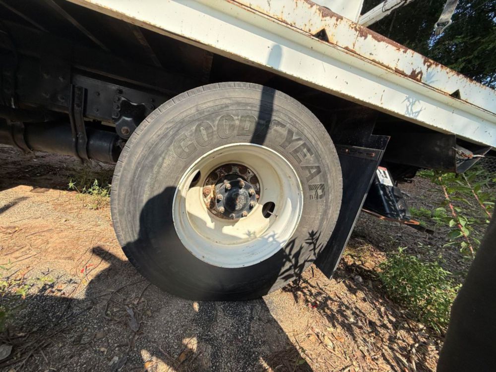 Terex Commander 4047 Digger Derrick on 2016 Freightliner M2106 4x2