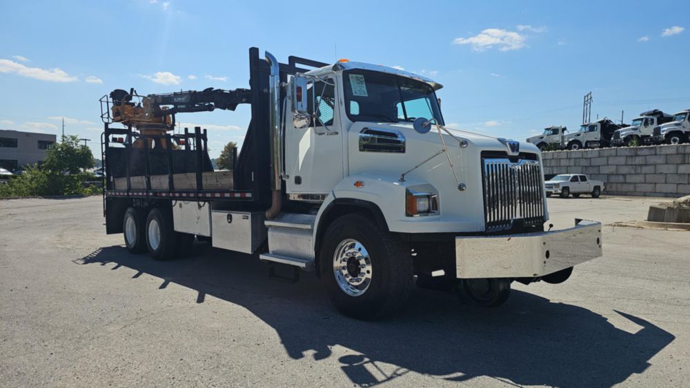2014 Western Star 4700SB 6x4 Rotobec ELITE MT26 Hi-Rail Grapple Truck