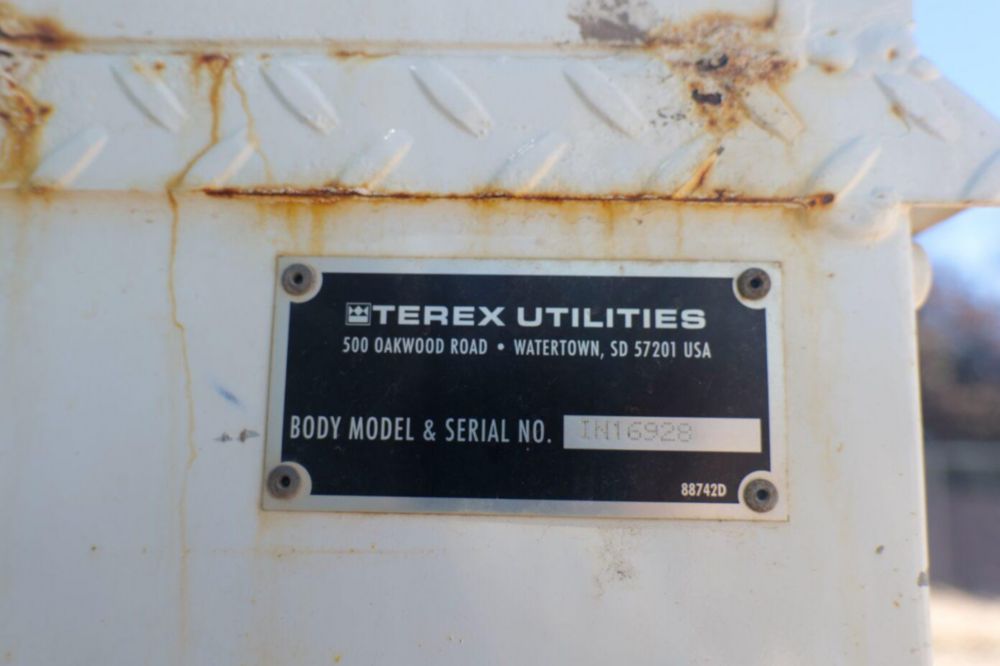 PROD TEST UNIT - NOT FOR SALE! - 2018 Versalift VST-7500-I-E108, 108 Ft. Bucket Truck