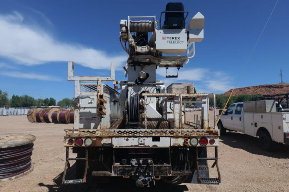 PROD TEST UNIT - NOT FOR SALE! - 2018 Versalift VST-7500-I-E108, 108 Ft. Bucket Truck
