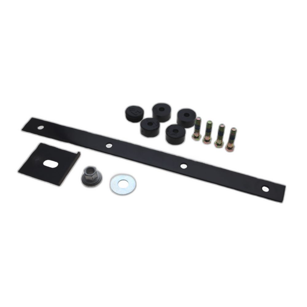 FENDER MOUNTING BRACKET