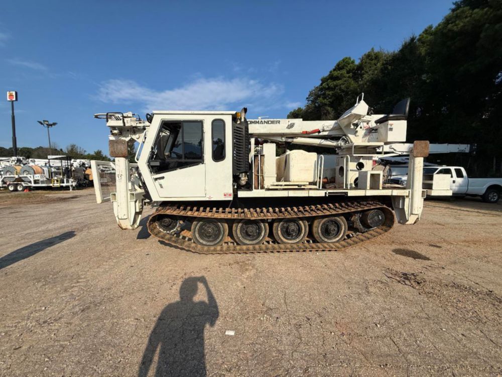 Terex Commander 4047 Track Digger Derrick on 2010 Prinoth GT1600 Track
