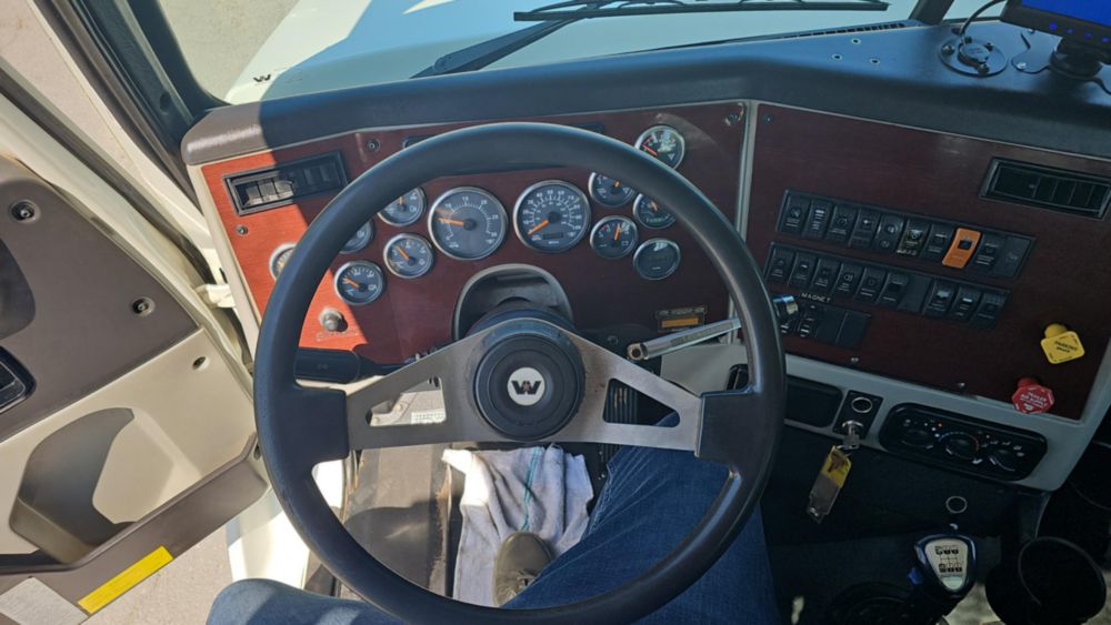 2014 Western Star 4700SB 6x4 Rotobec ELITE MT26 Hi-Rail Grapple Truck