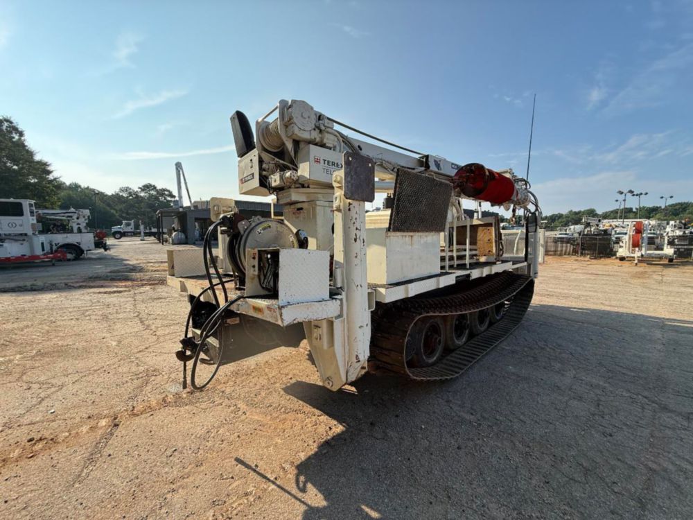 Terex Commander 4047 Track Digger Derrick on 2010 Prinoth GT1600 Track