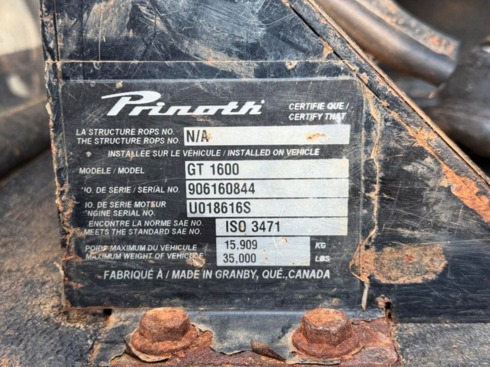 Terex Commander 4047 Track Digger Derrick on 2010 Prinoth GT1600 Track