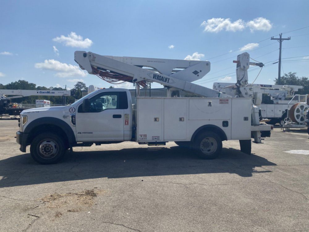 2019 Ford F550 4x4 Versalift VST-47-MHI Bucket Truck