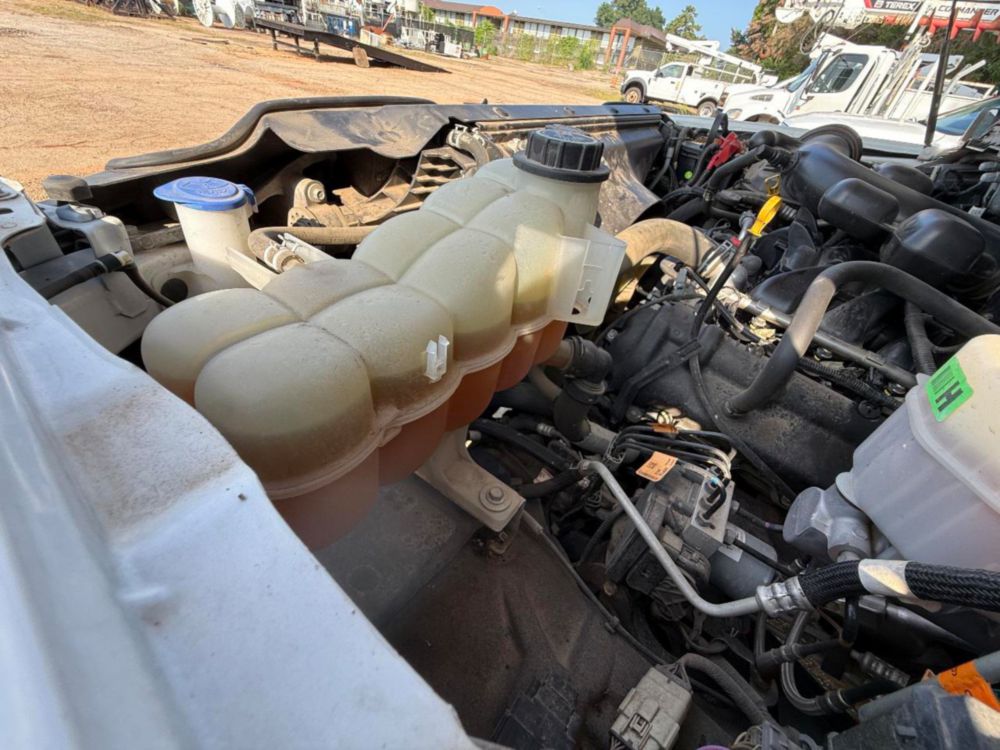Versalift STP-36-NE Cable Placer on 2019 Ford F550 4x2