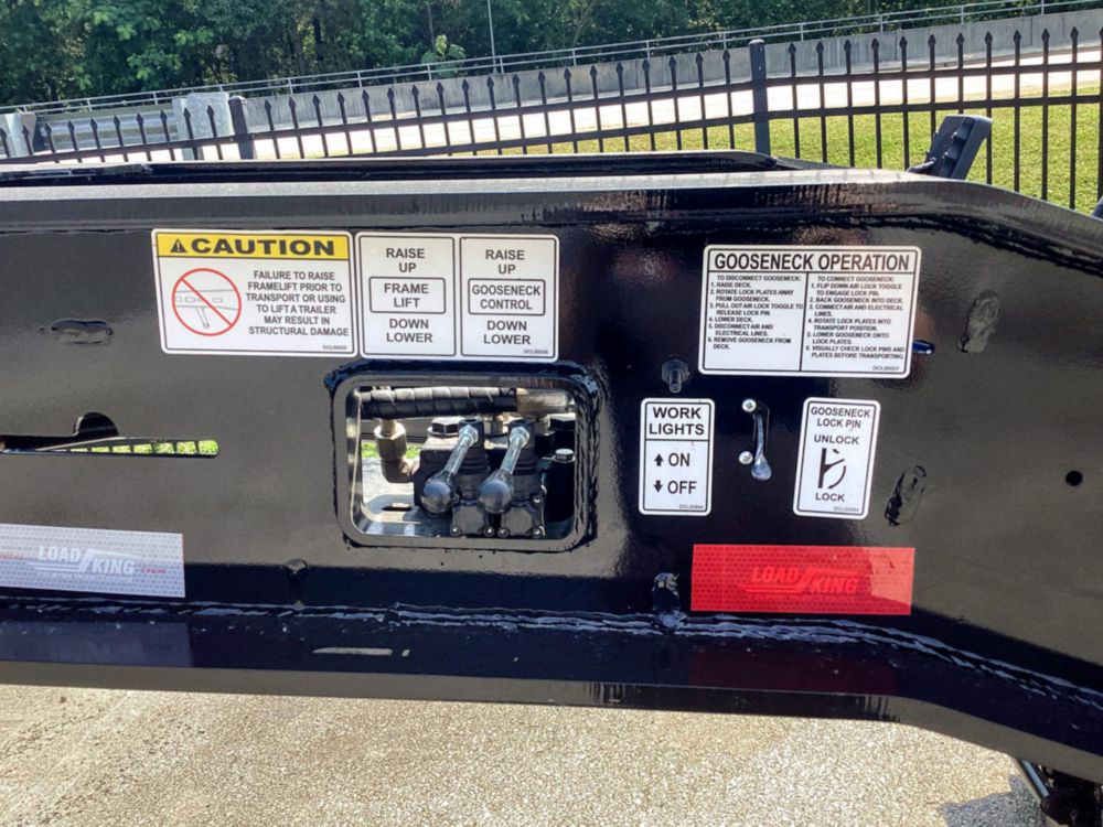 55 tons 53' x 8'6" 22,645 lbs Triple Axle Lowboy Trailer