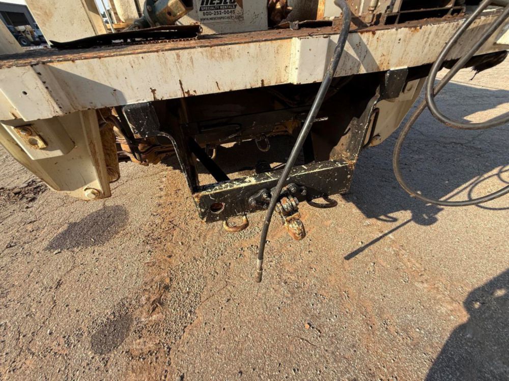 Terex Commander 4047 Track Digger Derrick on 2010 Prinoth GT1600 Track