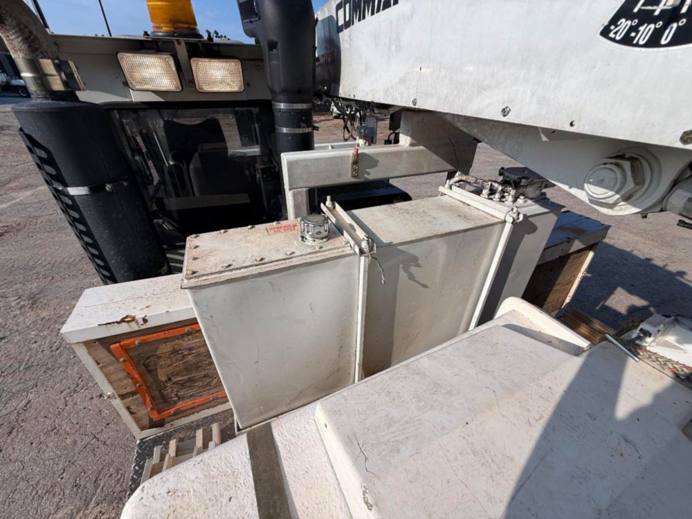 Terex Commander 4047 Track Digger Derrick on 2010 Prinoth GT1600 Track