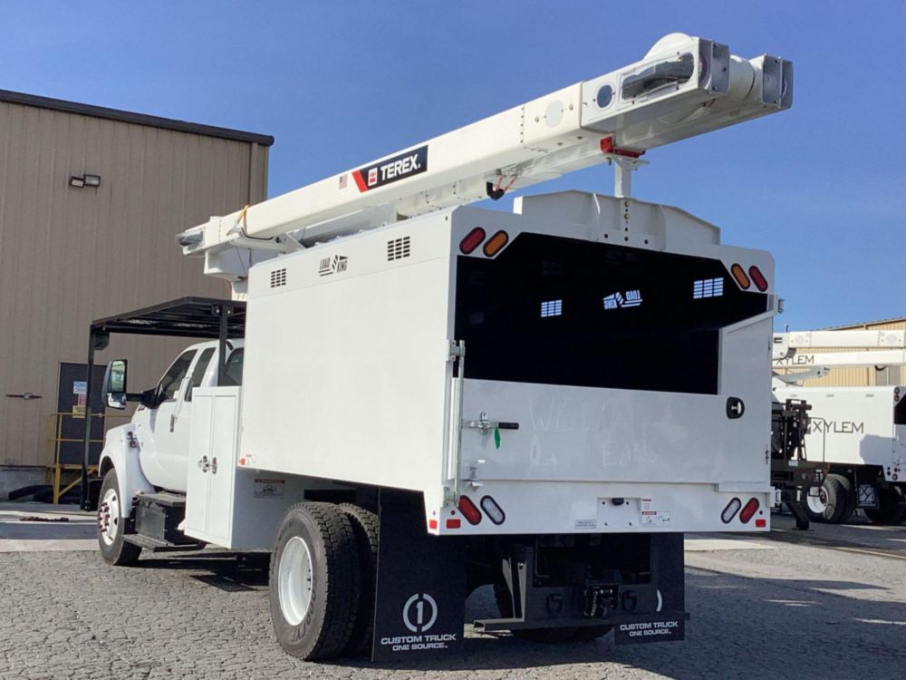 2027 Ford F750 4x2 Terex Utilities XT PRO 56-BOC-F-PC Bucket Truck