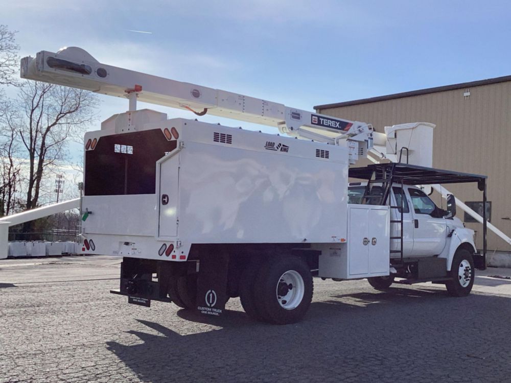 2027 Ford F750 4x2 Terex Utilities XT PRO 56-BOC-F-PC Bucket Truck