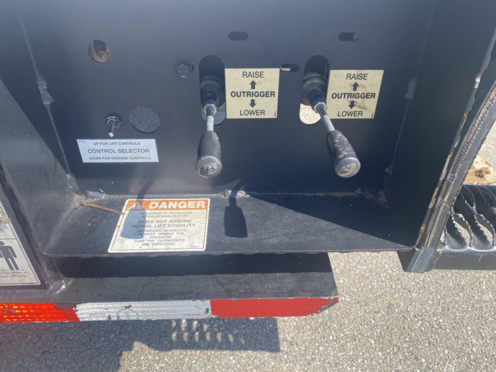 2019 Ford F550 4x4 Versalift VST-47-MHI Bucket Truck