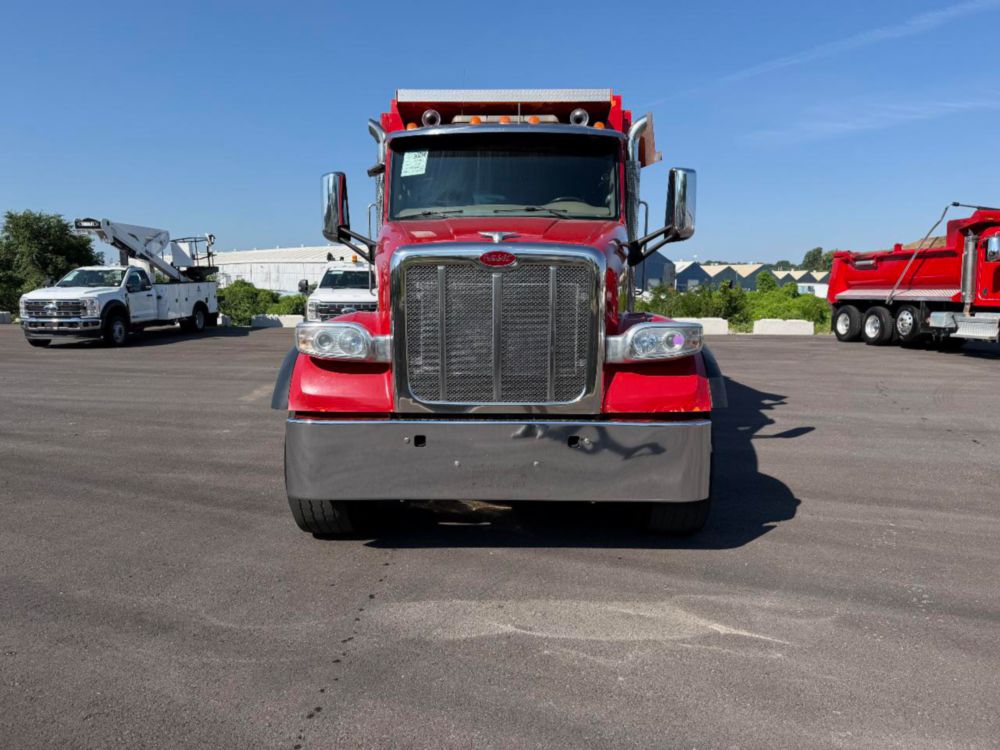 2018 Tri Dump Truck