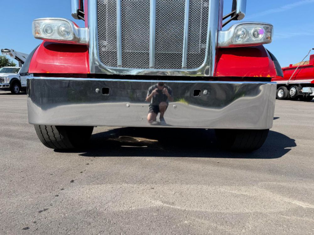 2018 Tri Dump Truck