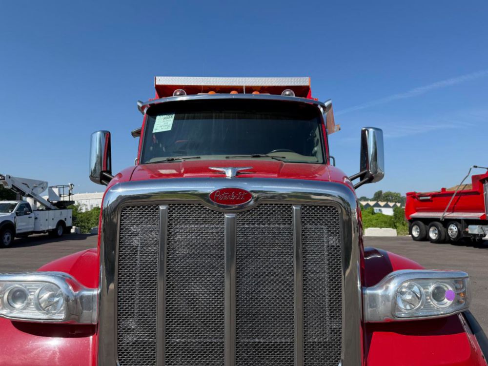2018 Tri Dump Truck