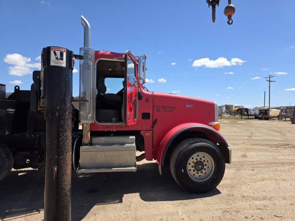 2013 Peterbilt 367 Tri-Drive National NBT-55 Boom Truck