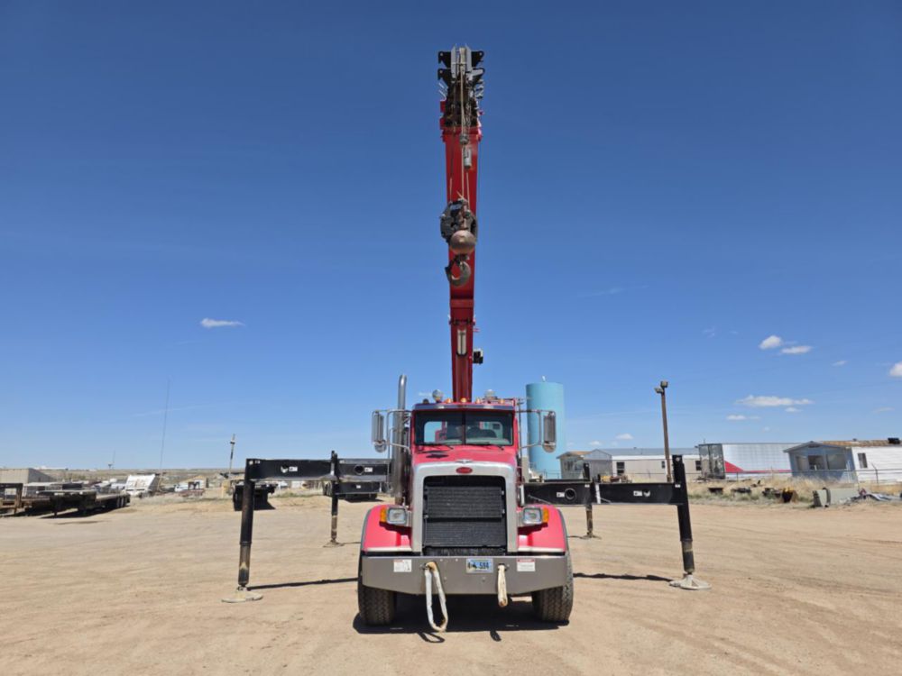 2013 Peterbilt 367 Tri-Drive National NBT-55 Boom Truck