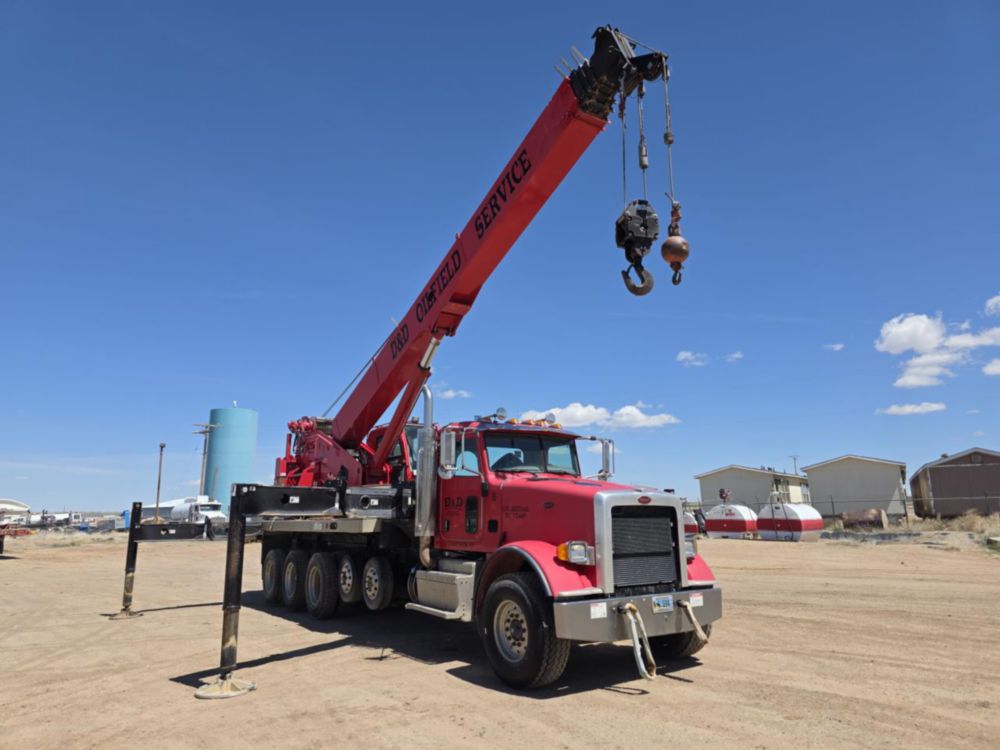 2013 Peterbilt 367 Tri-Drive National NBT-55 Boom Truck