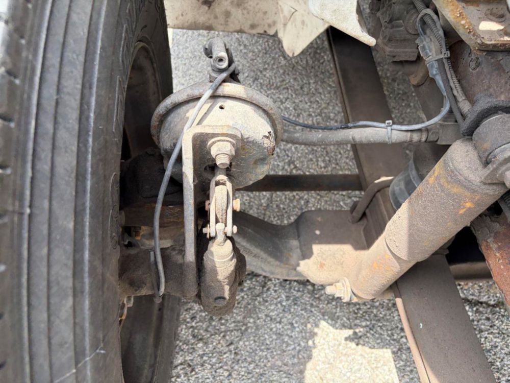 2007 Single Altec AM55 Bucket Truck