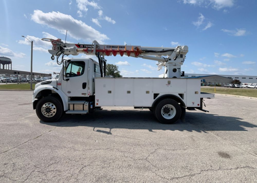 2025 Freightliner M2106 4x2 Terex C4047 Digger Derrick