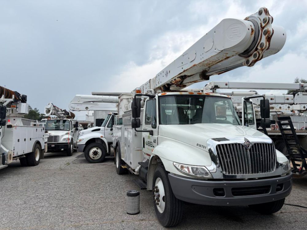 2007 Single Altec AM55 Bucket Truck