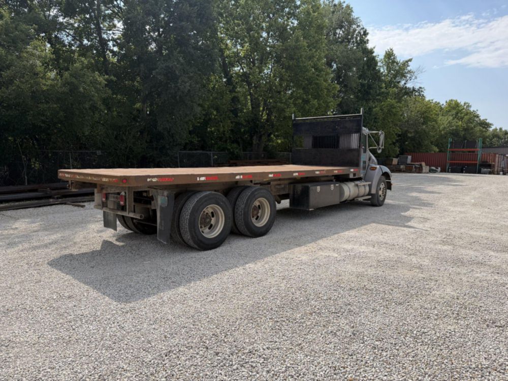 2007 Kenworth T-300 Tandem Axle Flatbed Dump Truck