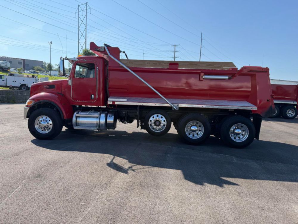 2021 Tri Dump Truck