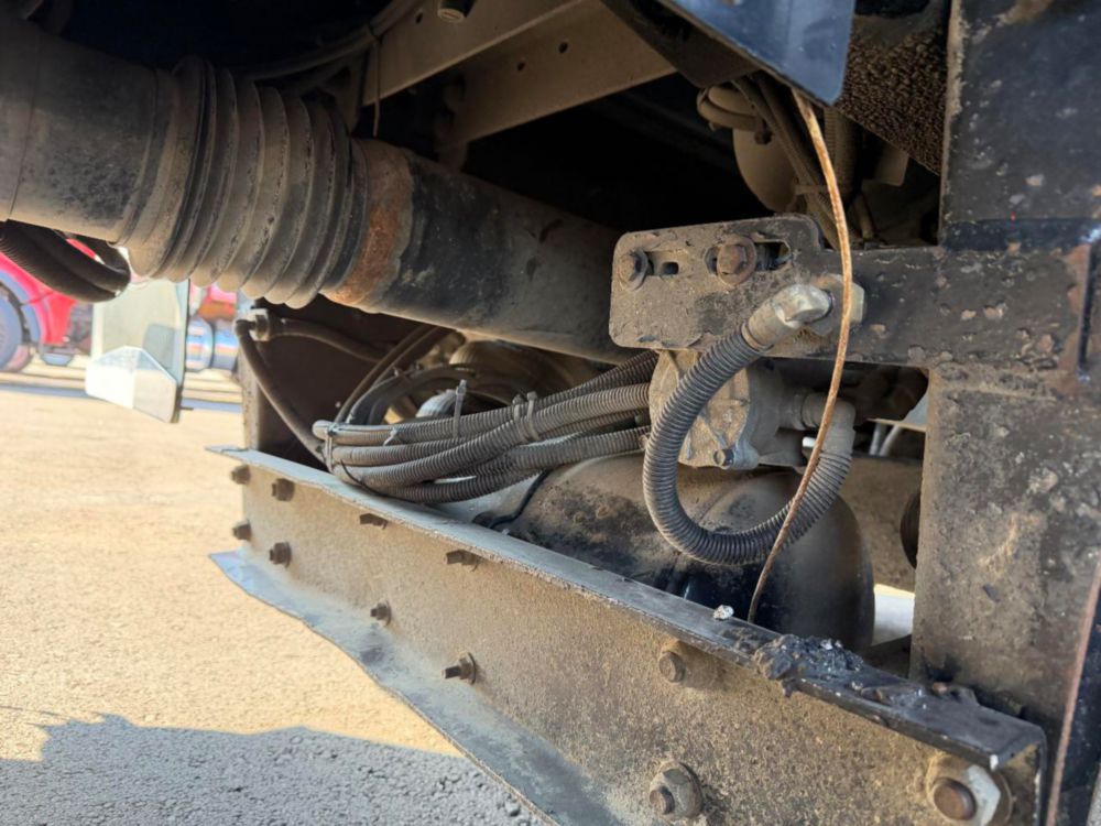 2021 Tri Dump Truck