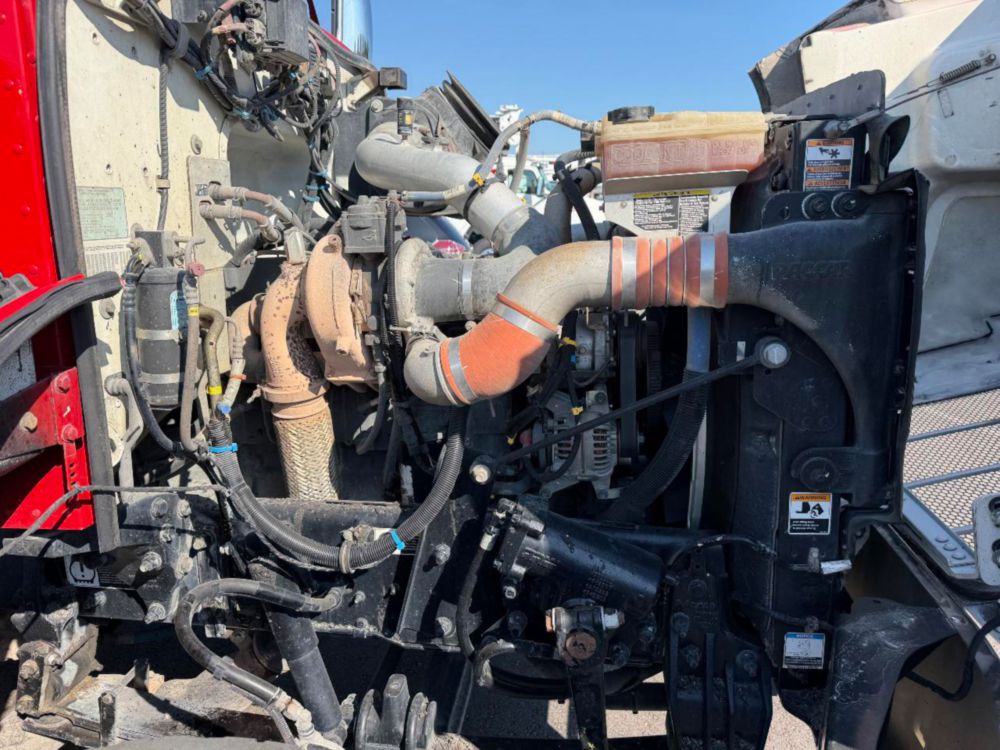 2021 Tri Dump Truck