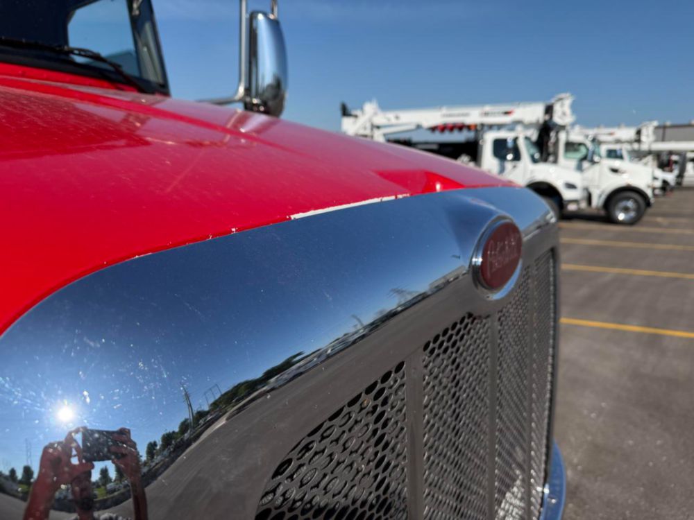 2021 Tri Dump Truck