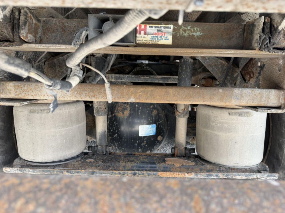 2007 Kenworth T-300 Tandem Axle Flatbed Dump Truck