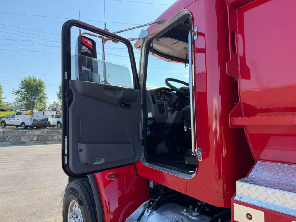 2021 Tri Dump Truck
