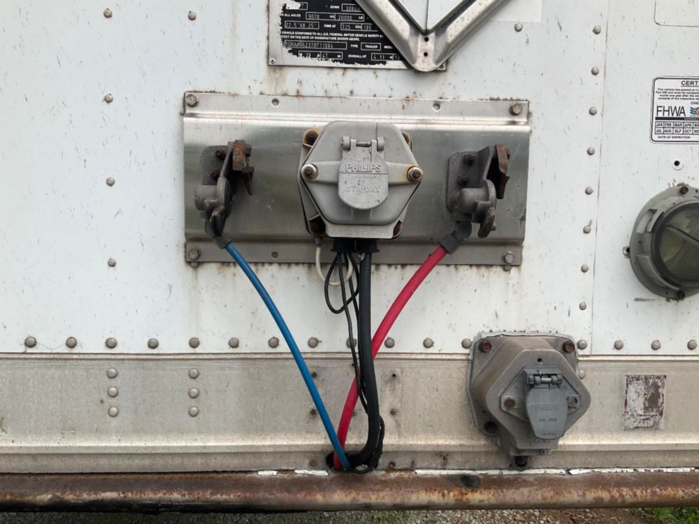 2007 Great Dane Dry Van Trailer W/ Rail Gate