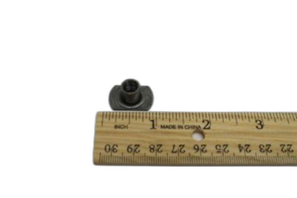 TEE NUT