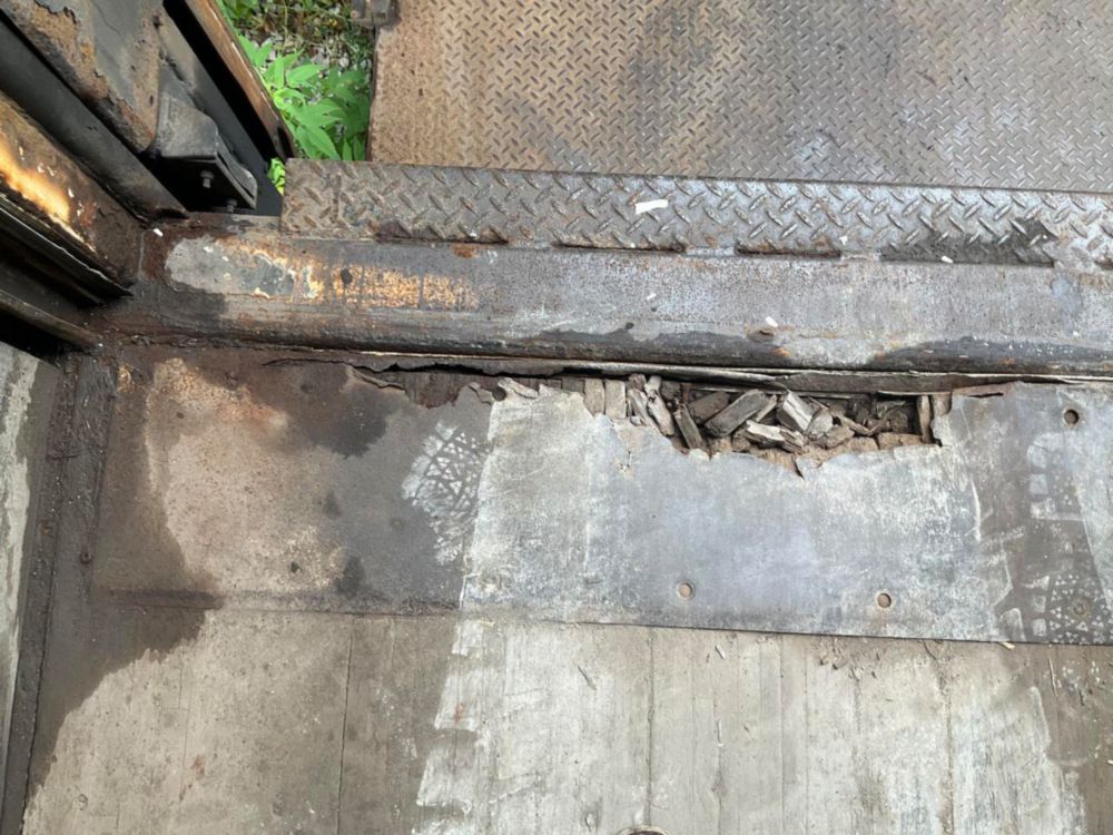 2007 Great Dane Dry Van Trailer W/ Rail Gate