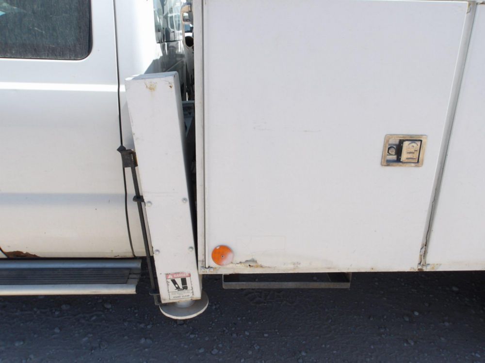 2011 Ford F-550 4x4 ETI ETC-37IH Bucket Truck