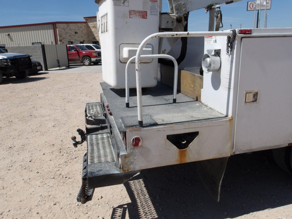 2011 Ford F-550 4x4 ETI ETC-37IH Bucket Truck