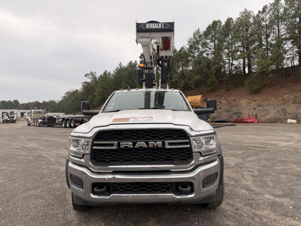 2019 Dodge Ram 5500 4x4 Versalift VST-47-I Material Handler Bucket Truck