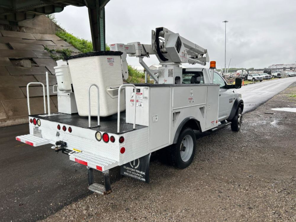 2016 Dodge Ram 5500 4x4 Terex LT-40 Bucket Truck