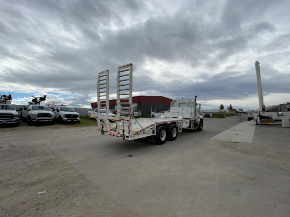 2018 Western Star 4700SB 6x4 Equipment Hauler
