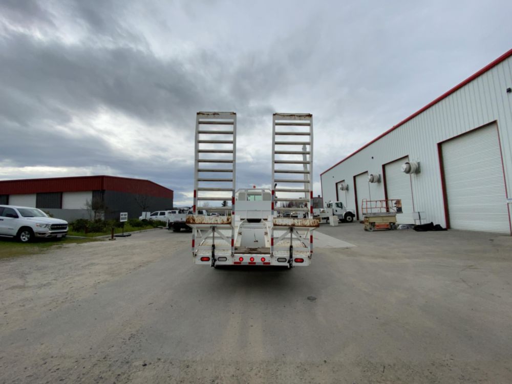 2018 Western Star 4700SB 6x4 Equipment Hauler