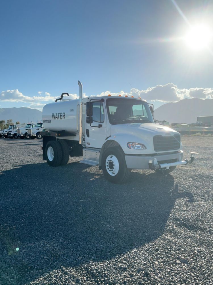 2025 Freightliner M2106 4x2 Load King 2000 Gallon Water Truck