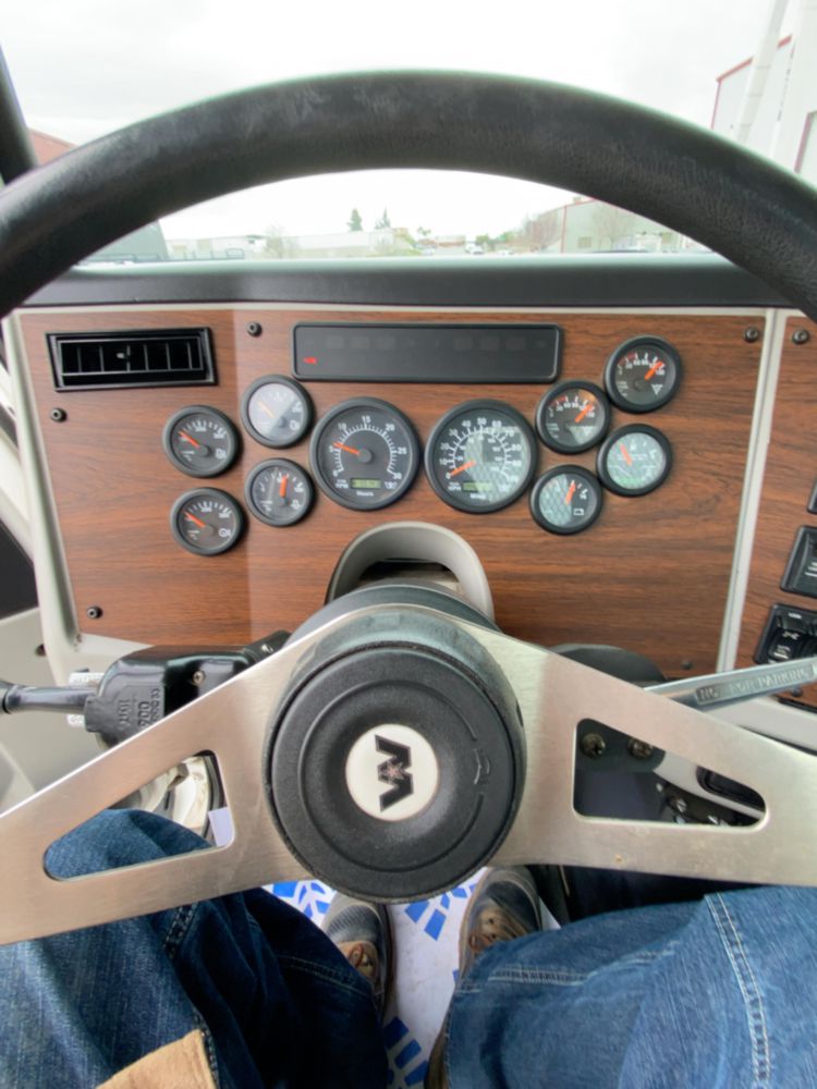 2018 Western Star 4700SB 6x4 Equipment Hauler