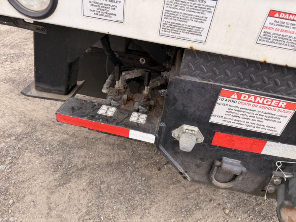 2019 Dodge Ram 5500 4x4 Versalift VST-47-I Material Handler Bucket Truck