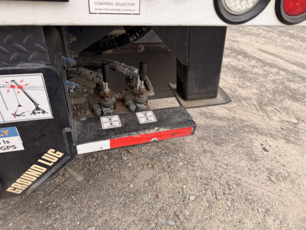 2019 Dodge Ram 5500 4x4 Versalift VST-47-I Material Handler Bucket Truck