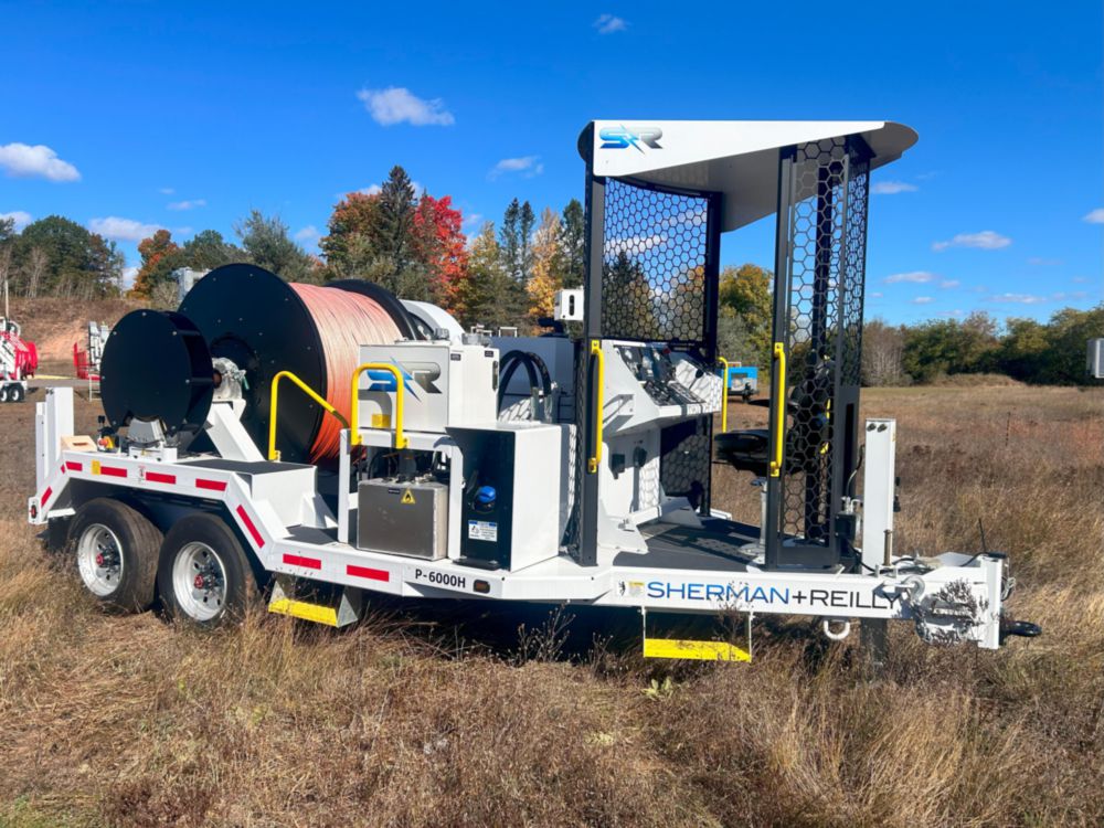 6,000 lbs 25,000 ft of 1/2 in rope Single Drum Puller