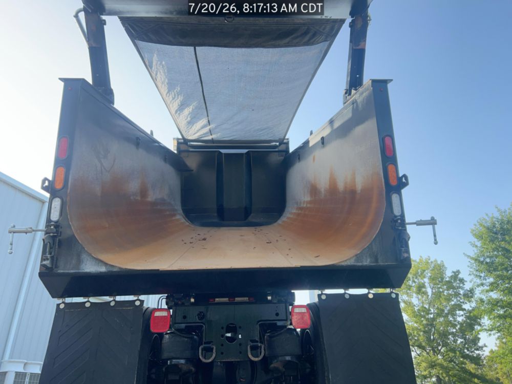 2026 Peterbilt 567 10x4 19' Load King Dump Truck