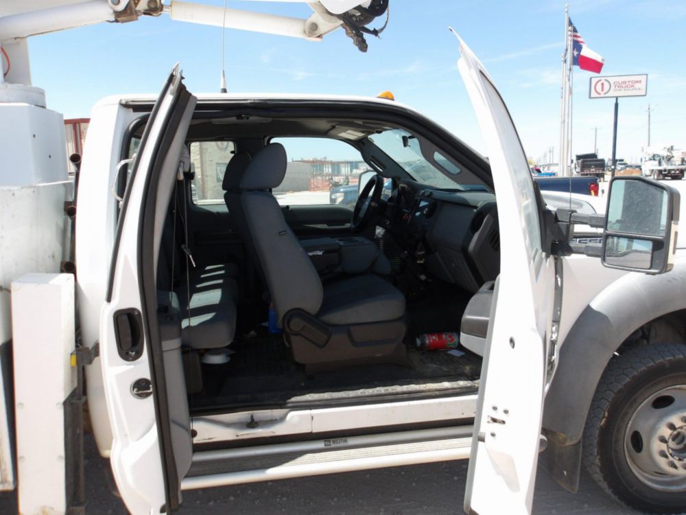 2011 Ford F-550 4x4 ETI ETC-37IH Bucket Truck